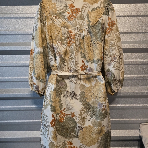 Vintage Floral Belted Kimono Dress - Picture 4 of 4